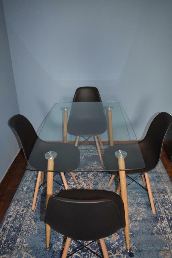 Athenian Modern Apartment Mavili Square Екстериор снимка