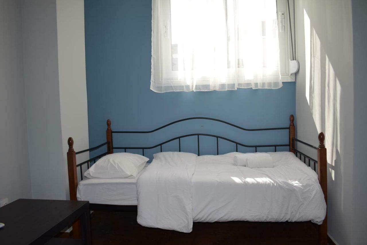 Athenian Modern Apartment Mavili Square Екстериор снимка
